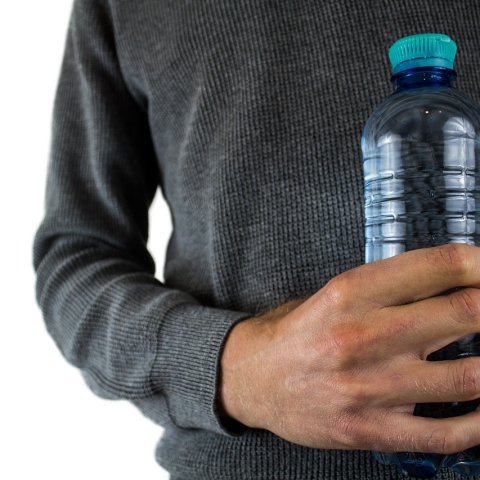 Zdjęcie: Bioderma Sensibio H2O: dlaczego to nadal najlepszy płyn micelarny na rynku w 2026